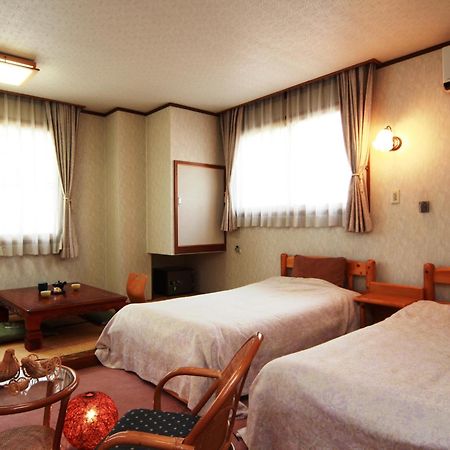 Hatoguruma Kawabata Nozawaonsen Phòng bức ảnh
