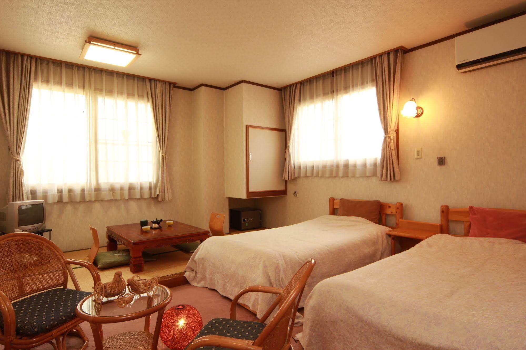 Hatoguruma Kawabata Nozawaonsen Ngoại thất bức ảnh
